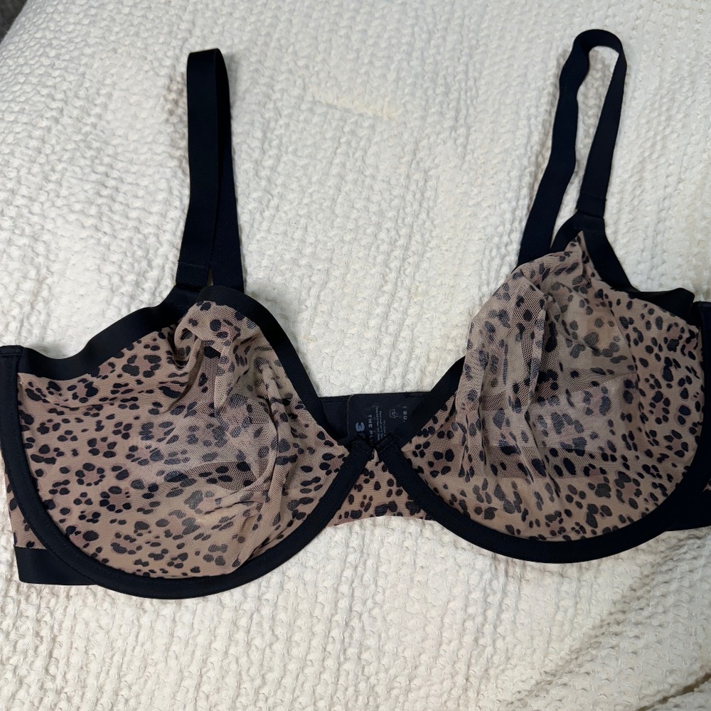 CUUP BRA size 36 F
